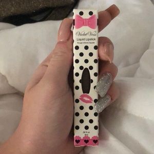 Violet Voss Liquid Lipstick In Flirt